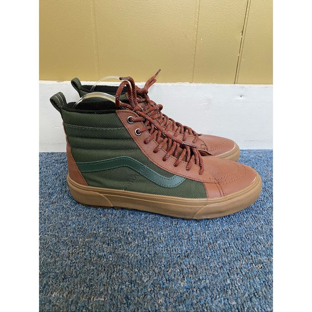 Vans men 8.5 waterproof MTE hi top sk8 shoes w/ultra cush insole & primaloft